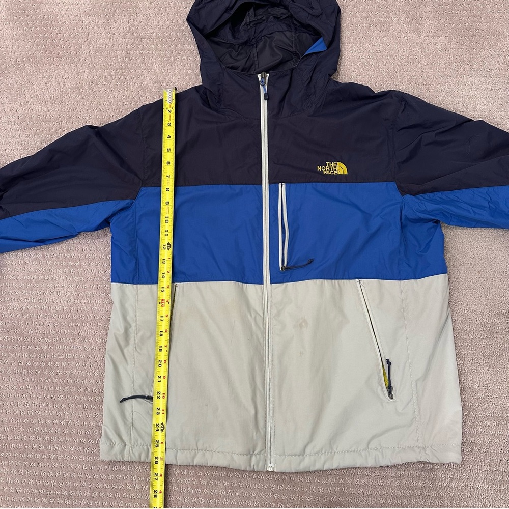 The North Face Men’s Large Hooded Insulated Jacket, Blue Gray Yellow Colorblock - Picture 6 of 12